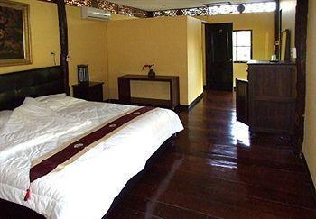 Hotel Vivacity 3*